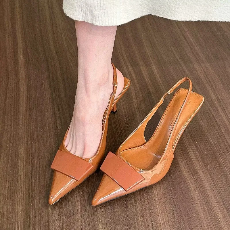 Fashion Square Buckle Pointed  - مراجعة Summer Clothing Sale وسعره