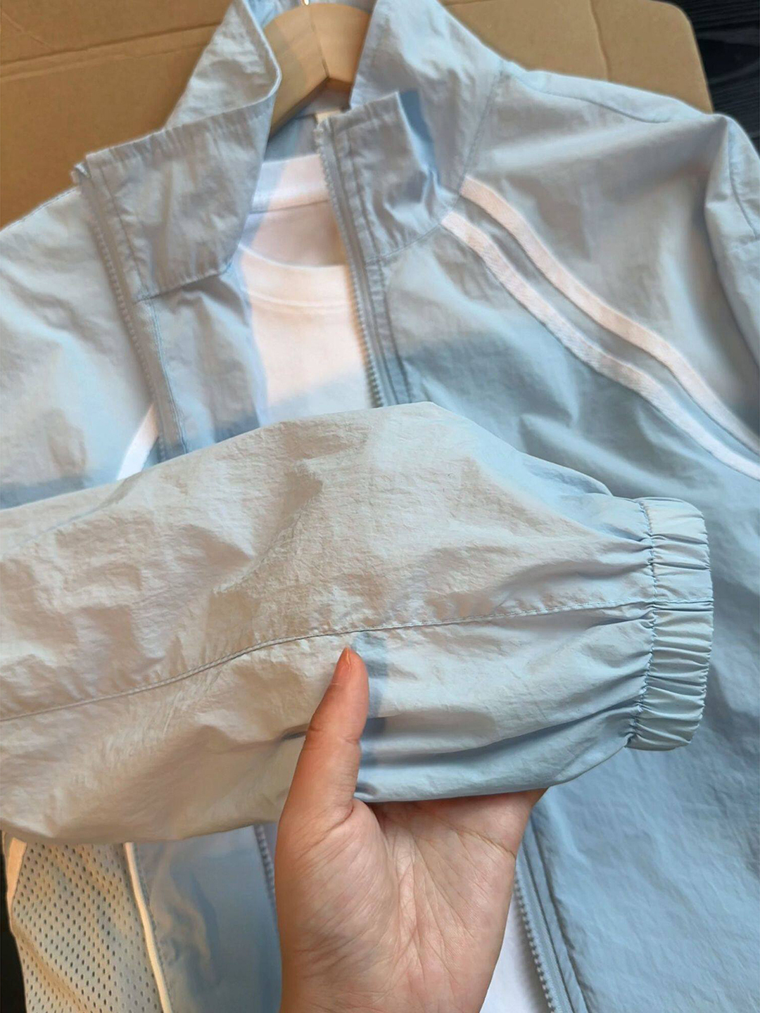 Light Blue Striped Stand Colla - مراجعة Summer Light Clothing وسعره